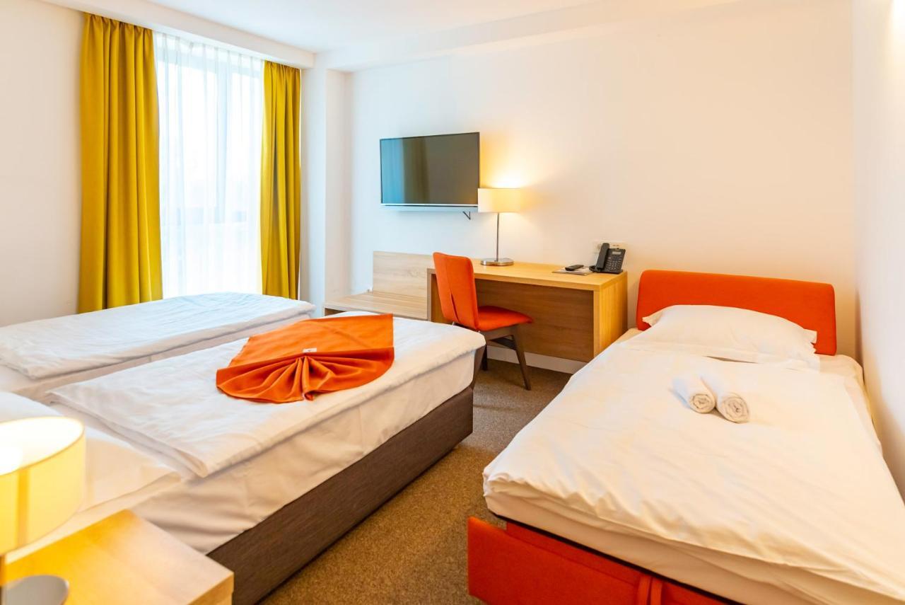 Hotel Park Superior 3* Čakovec Eksteriør billede