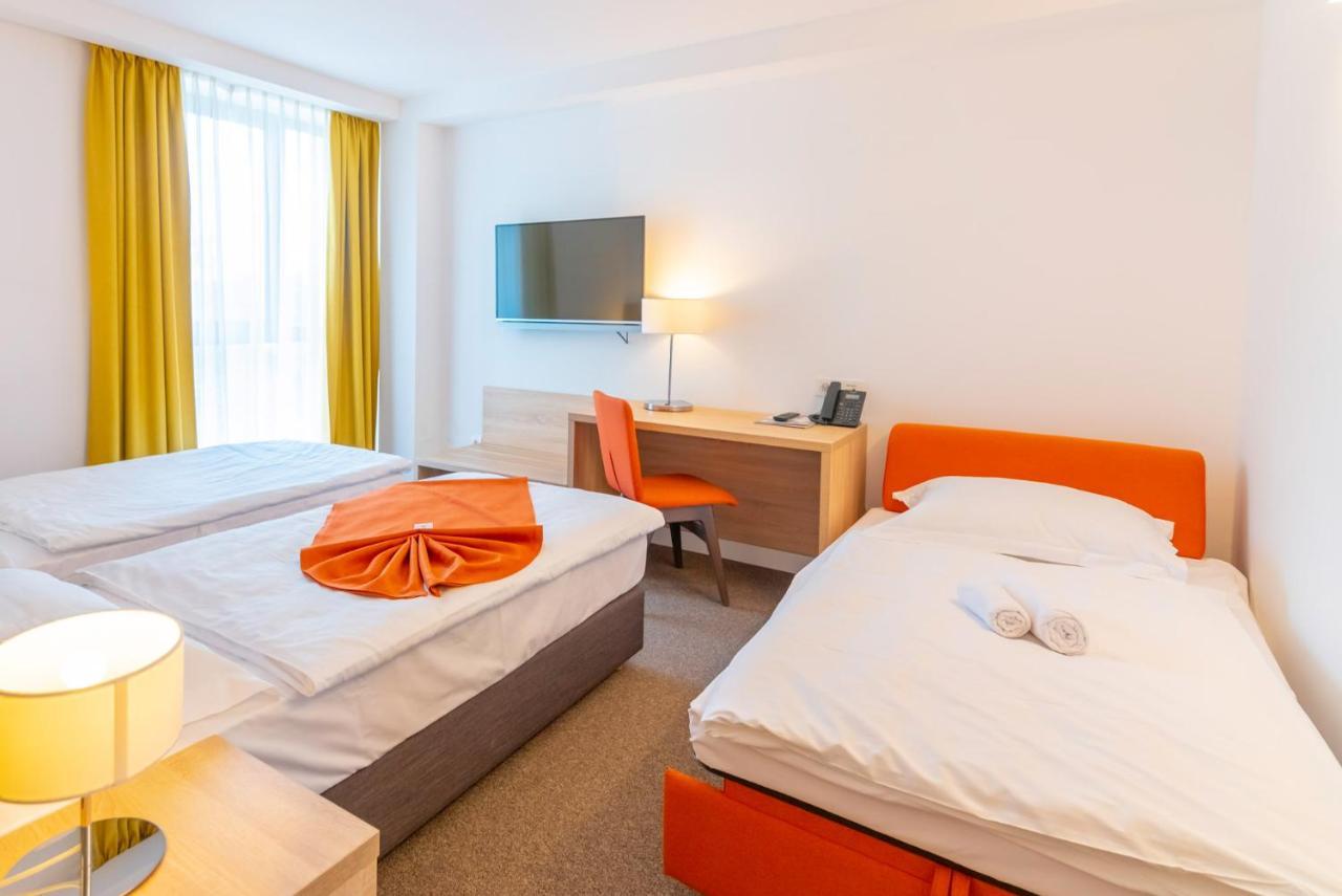 Hotel Park Superior 3* Čakovec Eksteriør billede
