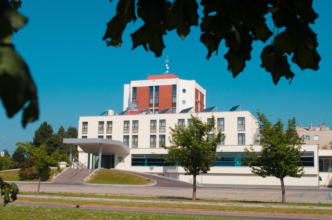 Hotel Park Superior 3* Čakovec Eksteriør billede